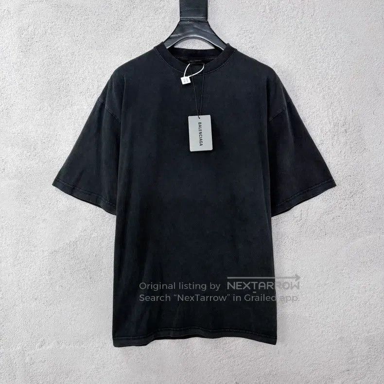 Balenciaga Balenciaga Washed Distressed Diamond T-Shirt Size US XS / EU 42 / 0 - 1 Thumbnail