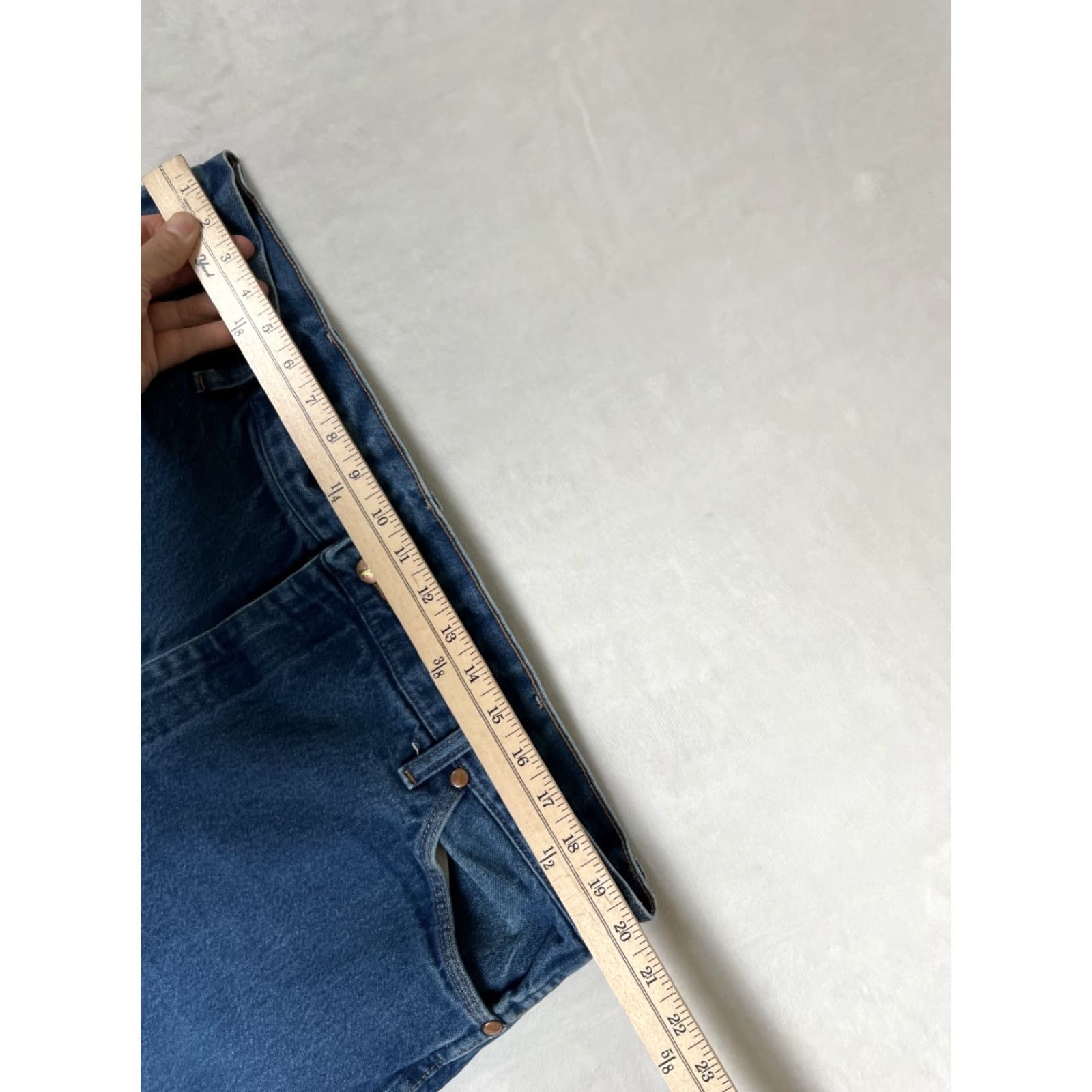 Wrangler VINTAGE Wrangler 13MWZ Regular Fit Jeans Cowboy Blue Denim 40x34 Mens Wrangler Cowboy Cut 5-Pocket Size US 40 / EU 56 - 4 Thumbnail