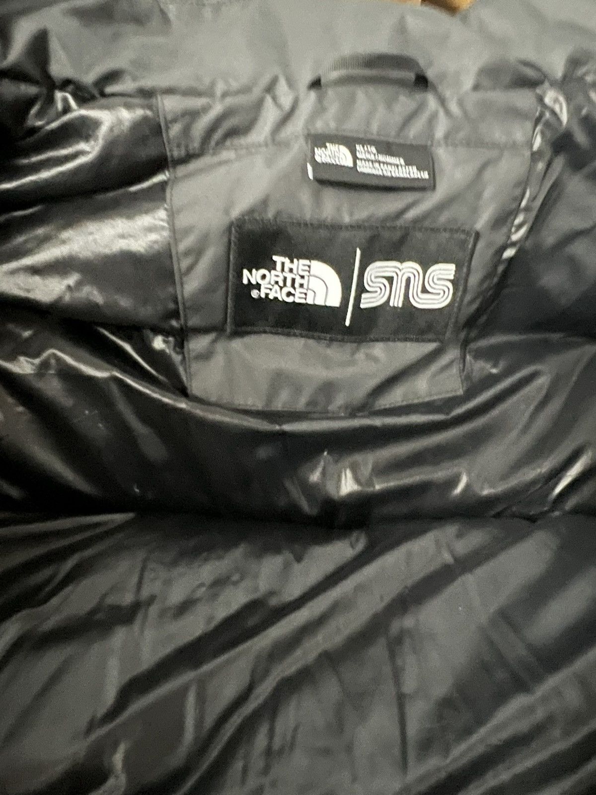 Sneakersnstuff × The North Face The north face x sneakersnstuff down puffer tie dye XL Size US XL / EU 56 / 4 - 5 Thumbnail