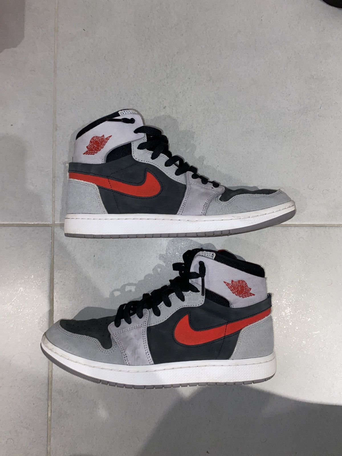 image of Jordan Nike Jordan 1 High Zoom Air Shoes in Grey, Men's (Size 10)