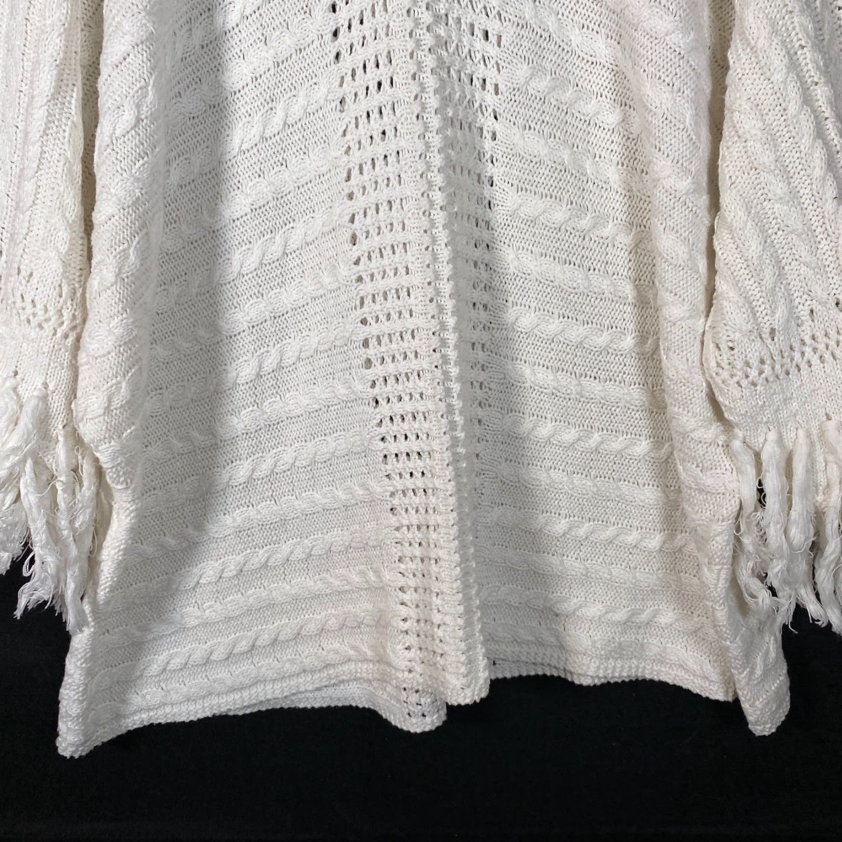 Vintage CAbi Sweater Cream Fringe Fiesta Poncho V-Neck Long Sleeve Knitted XL Women Pullover Knit Casual Workwear Size XL / US 12-14 / IT 48-50 - 3 Thumbnail