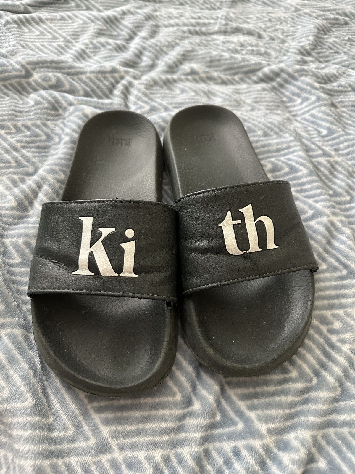 Kith Kith Green slides Size US 9 / EU 42 - 1 Thumbnail
