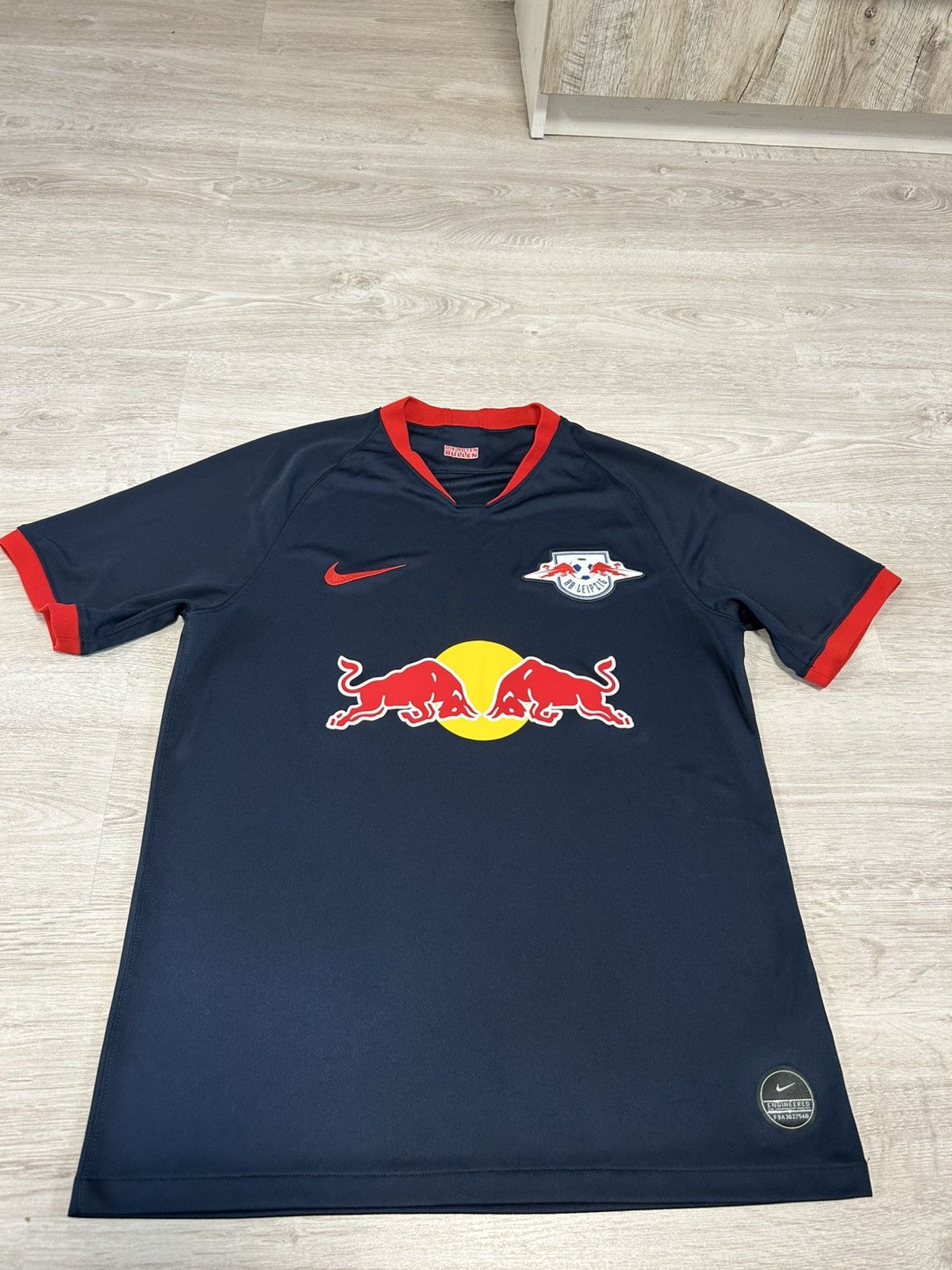 Nike Red Bull Leipzig Away football shirt 2019 Soccer Nike Jersey Size US M / EU 48-50 / 2 - 1 Thumbnail