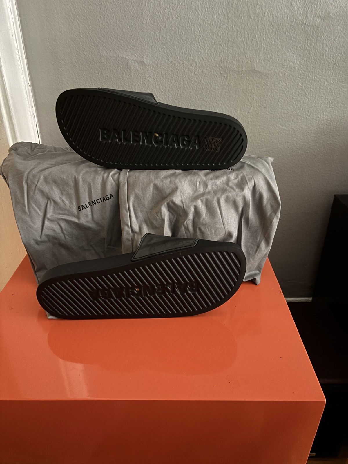 Balenciaga Balenciaga Black Pool Slides, sz 8 Size US 8 / EU 41 - 3 Thumbnail