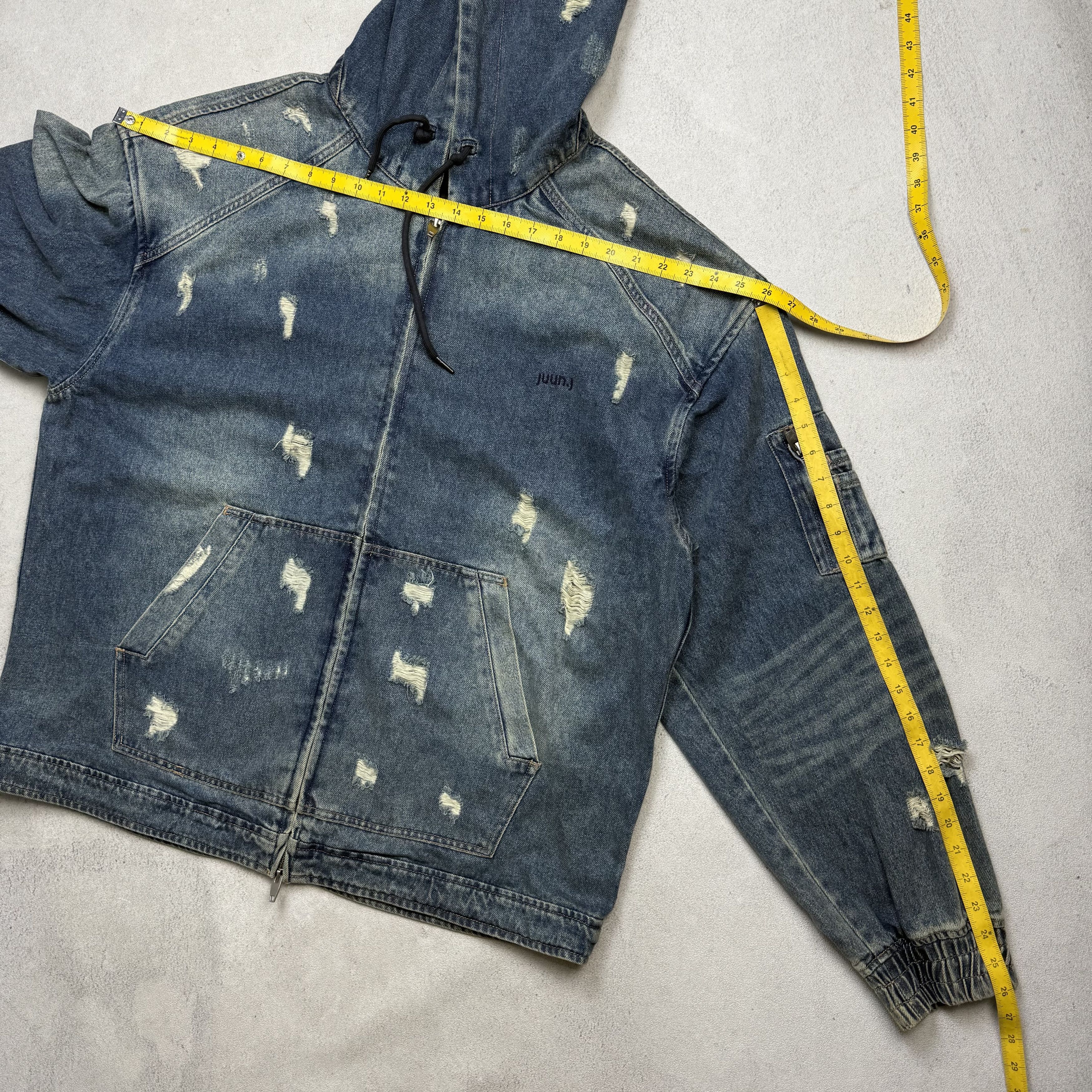 Juun.J Juun.J Distressed Denim Jacket Size US M / EU 48-50 / 2 - 12 Thumbnail