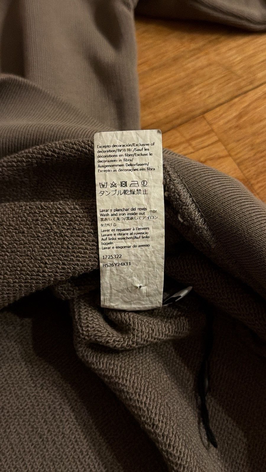 Loewe Loewe Anagram Sweater Size US L / EU 52-54 / 3 - 4 Thumbnail
