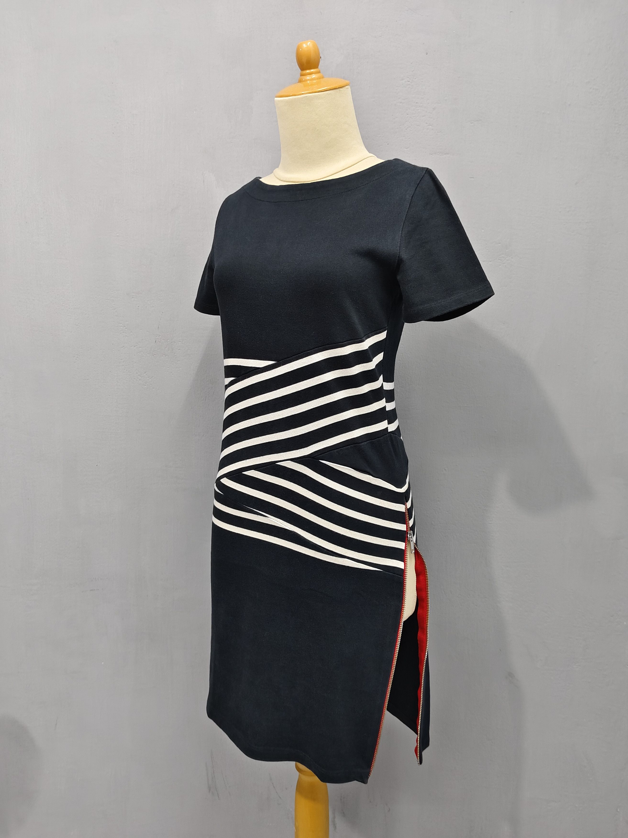 Seditionaries 🔥Boy by Band of Outsiders x Bleecker Stripe Panel Dress Size S / US 4 / IT 40 - 3 Thumbnail