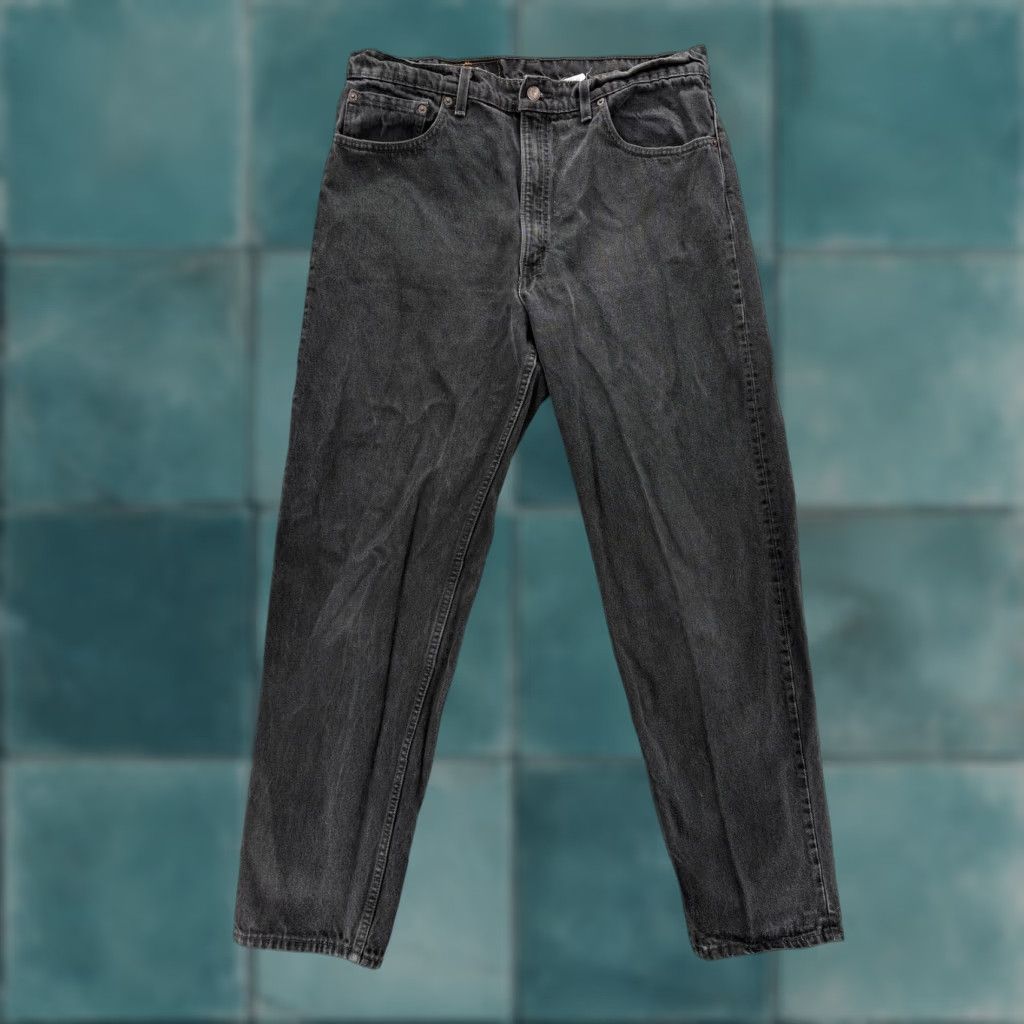 Levi's VINTAGE Levi's 550 Jeans Mens 38x32 Black Tapered Leg Denim USA 90s Size US 38 / EU 54 - 1 Thumbnail