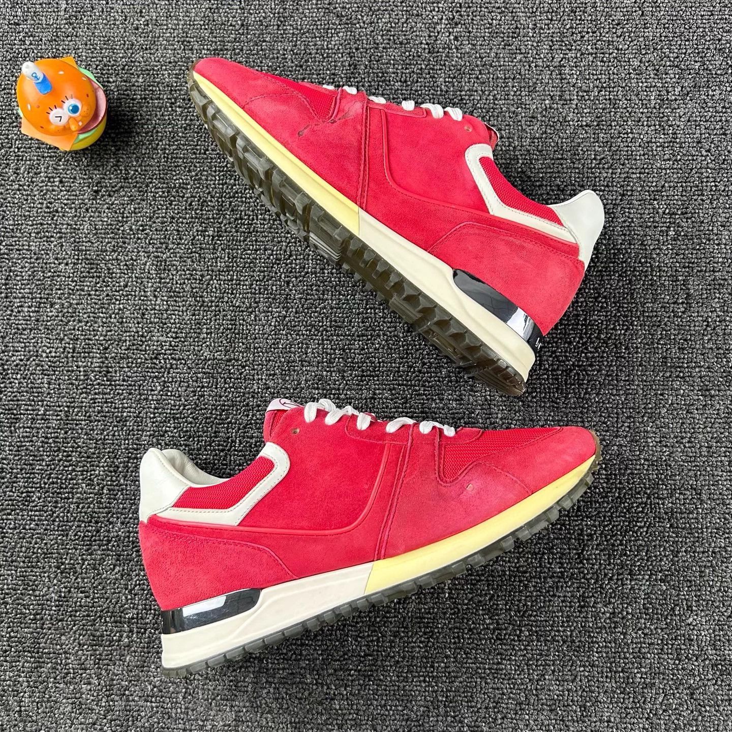 Louis Vuitton Louis Vuitton red clean sneakers women's 36.5 Size US 5.5 / IT 35.5 - 4 Thumbnail