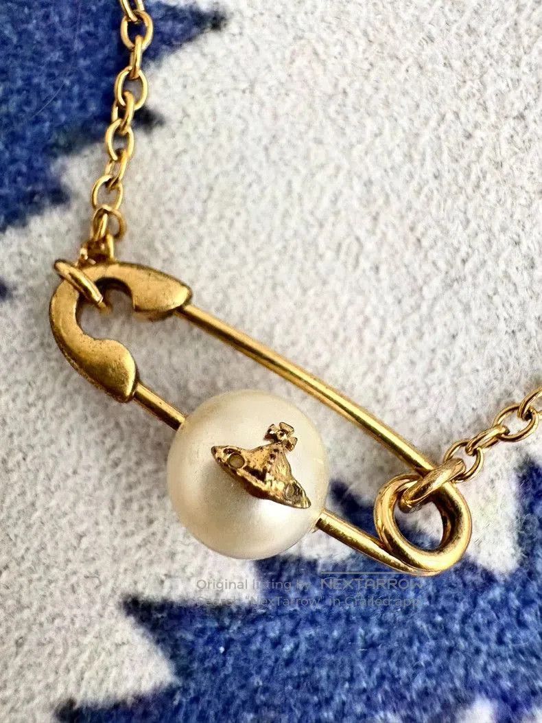 Vivienne Westwood Vivienne Westwood Gold Pearl Pin Necklace. Size ONE SIZE - 5 Thumbnail