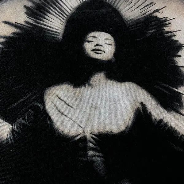 VIBE Vintage Sade Band Print Size US L / EU 52-54 / 3 - 7 Thumbnail