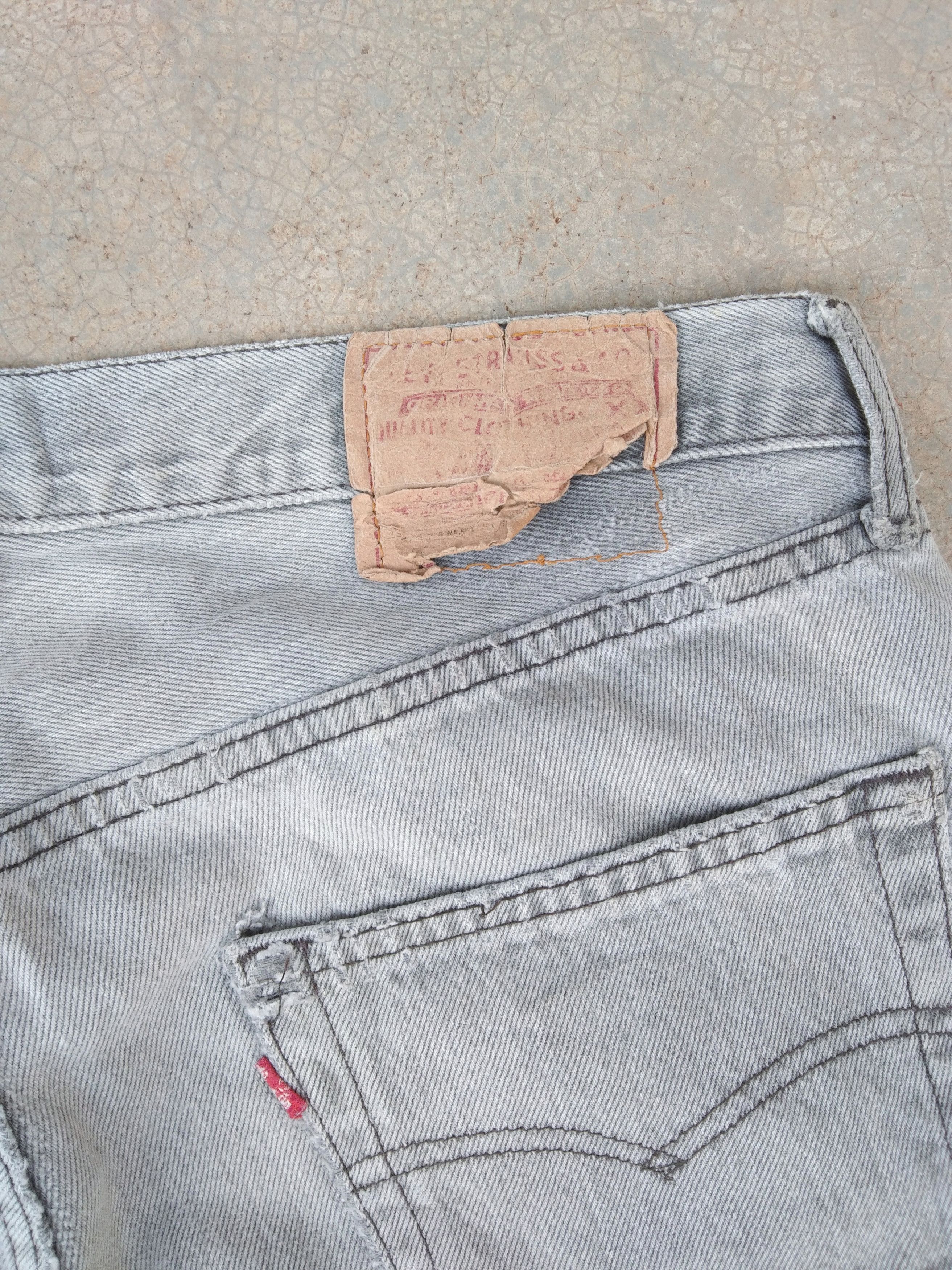 Levi's × Vintage 90s Vintage Levis 501 Made In USA Distressed Jeans 36x29 Size US 36 / EU 52 - 4 Thumbnail