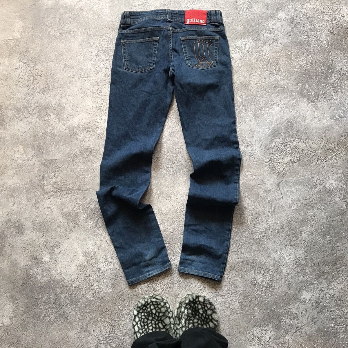 Vintage Vintage Y2K Baggy Wide Leg Jeans Thrashed Streetwear Logo 26 Size US 26 / EU 42 - 2 Thumbnail