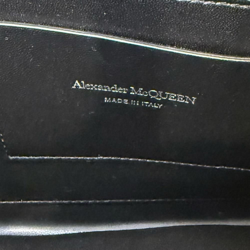 Alexander McQueen Alexander McQueen The Puffy Knuckle Skull Black Belt Bag Size ONE SIZE - 7 Thumbnail