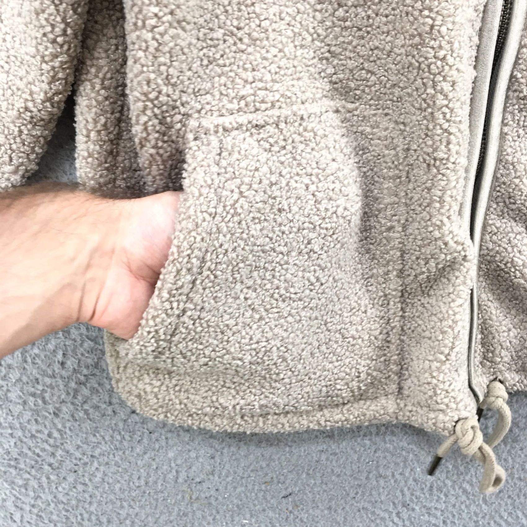 Banana Republic Banana Republic Fuzzy Zip Up Jacket Womens S Beige Long Sleeve Pockets Crew Neck - Casual, Workwear Size S / US 4 / IT 40 - 6 Thumbnail