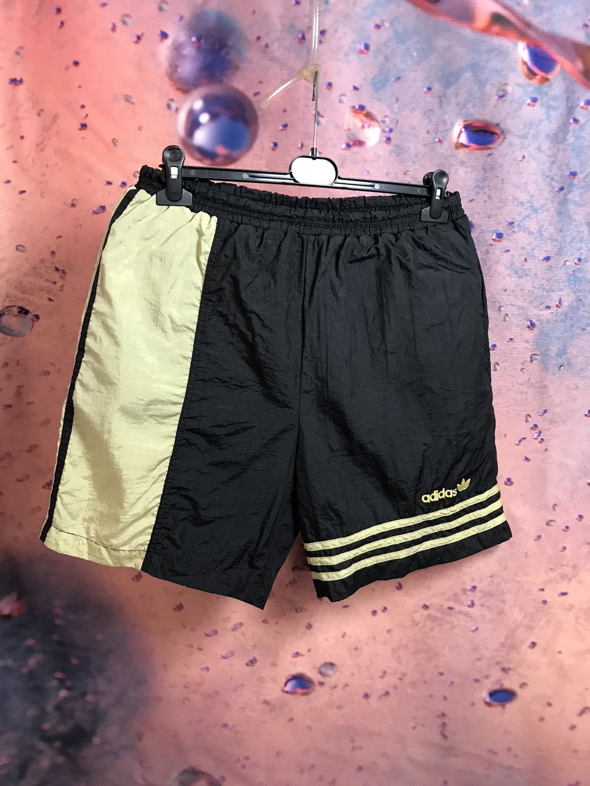 Vintage Vintage Adidas nylon shorts size L Size US 34 / EU 50 - 1 Thumbnail
