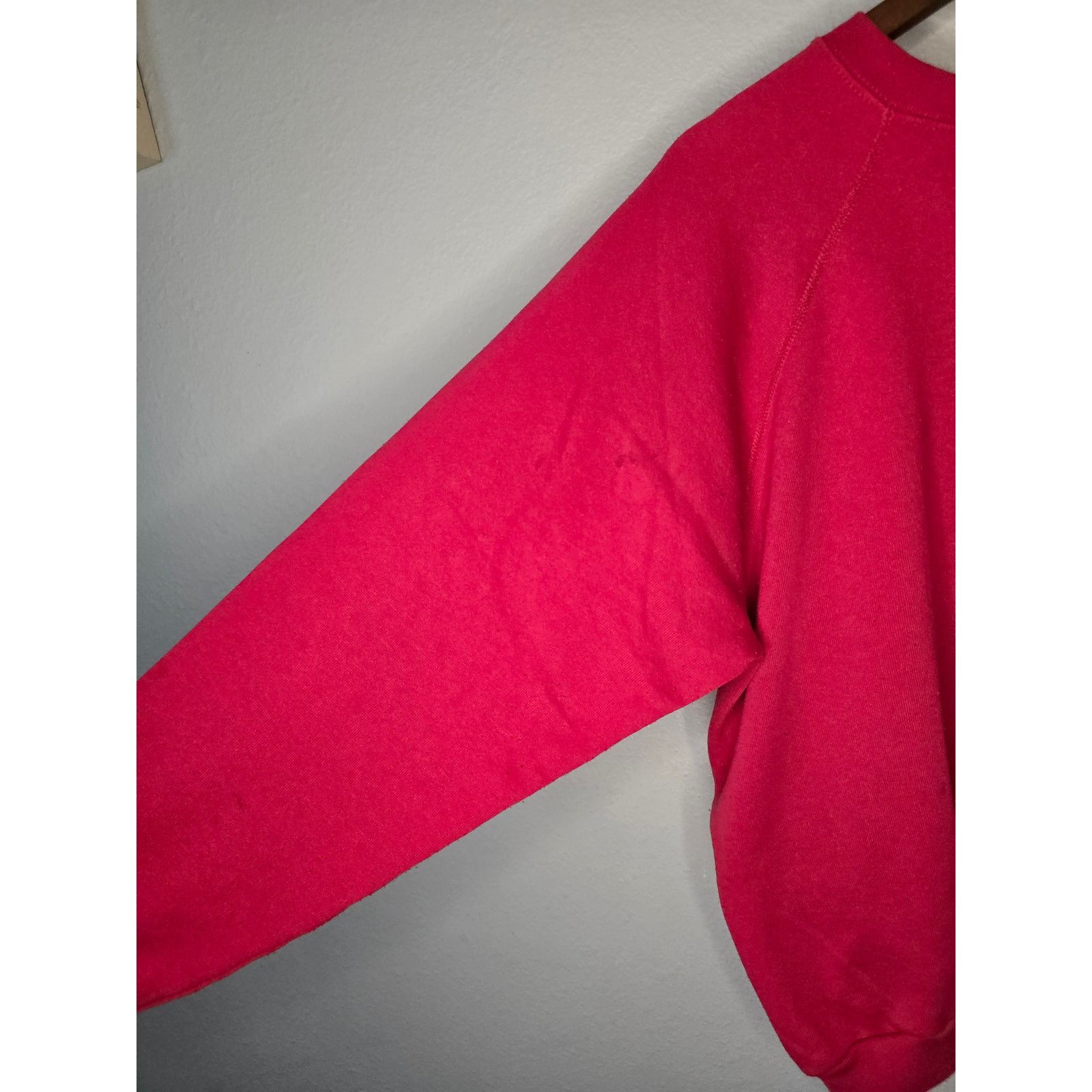 Tultex × Vintage Vintage Blank Sweater Tultex L Hot Pink Plain Sweatshirt 90s Size US L / EU 52-54 / 3 - 6 Thumbnail