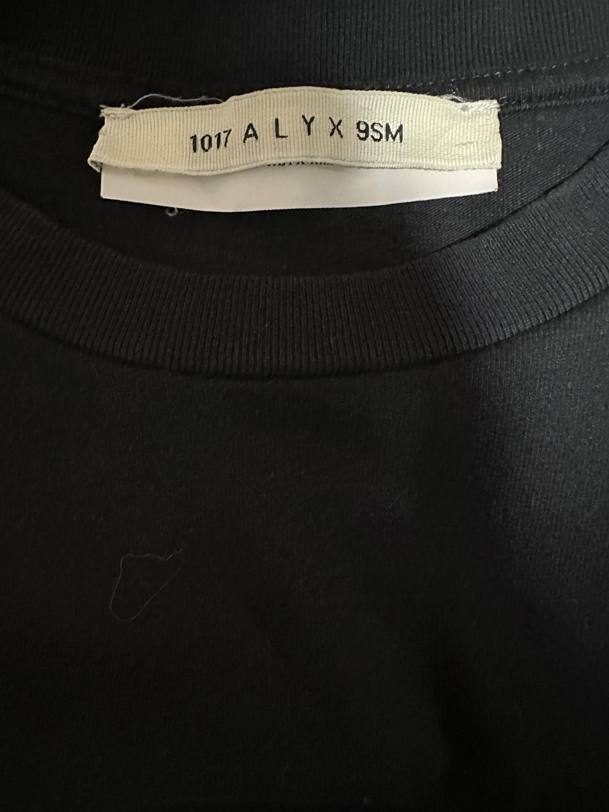 1017 ALYX 9SM 1017 ALYX 9SM tee Size US M / EU 48-50 / 2 - 3 Thumbnail