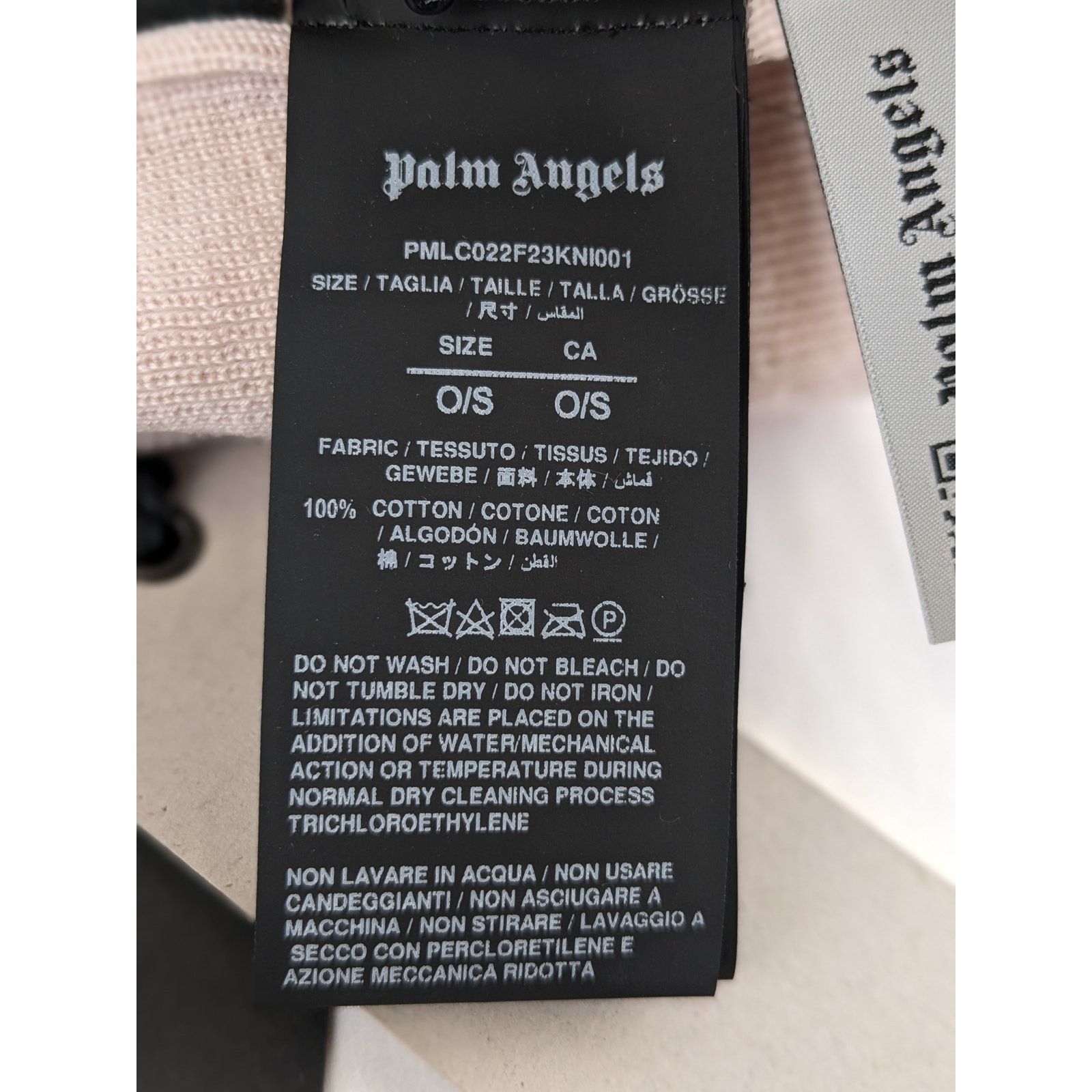Palm Angels o1rshd1 Size: OS / Classic Logo Beanie in Butter Black Size ONE SIZE - 7 Thumbnail