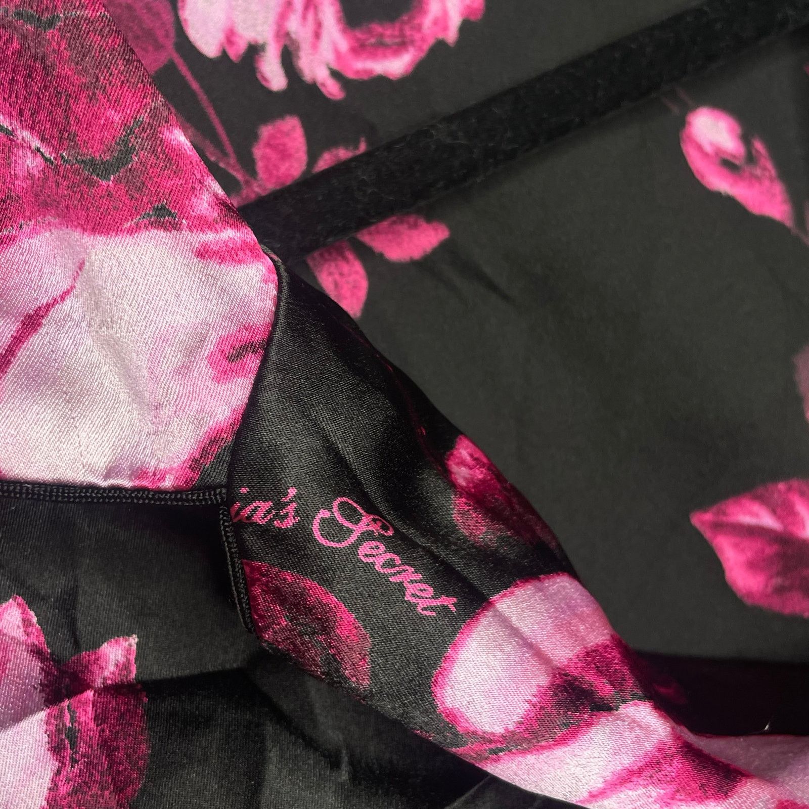 Victoria's Secret Victoria’s Secret Satin Button Down Size M / US 6-8 / IT 42-44 - 8 Thumbnail