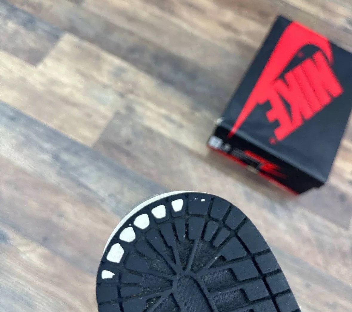 Jordan Brand Jordan 1 Retro OG High Shadow Size US 8 / EU 41 - 9 Thumbnail