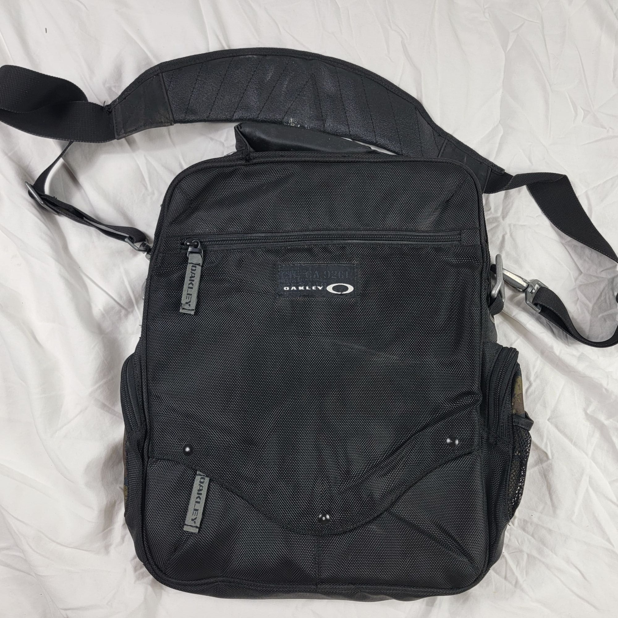 Oakley Oakley Tactical Field Gear Camouflage Black Messenger Bag Ca Size ONE SIZE - 2 Thumbnail
