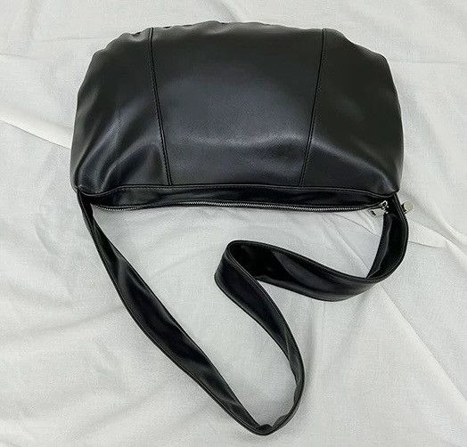 Japanese Brand Retro y2k fashion pu leather ruched strap shoulder hobo bag Size ONE SIZE - 6 Thumbnail
