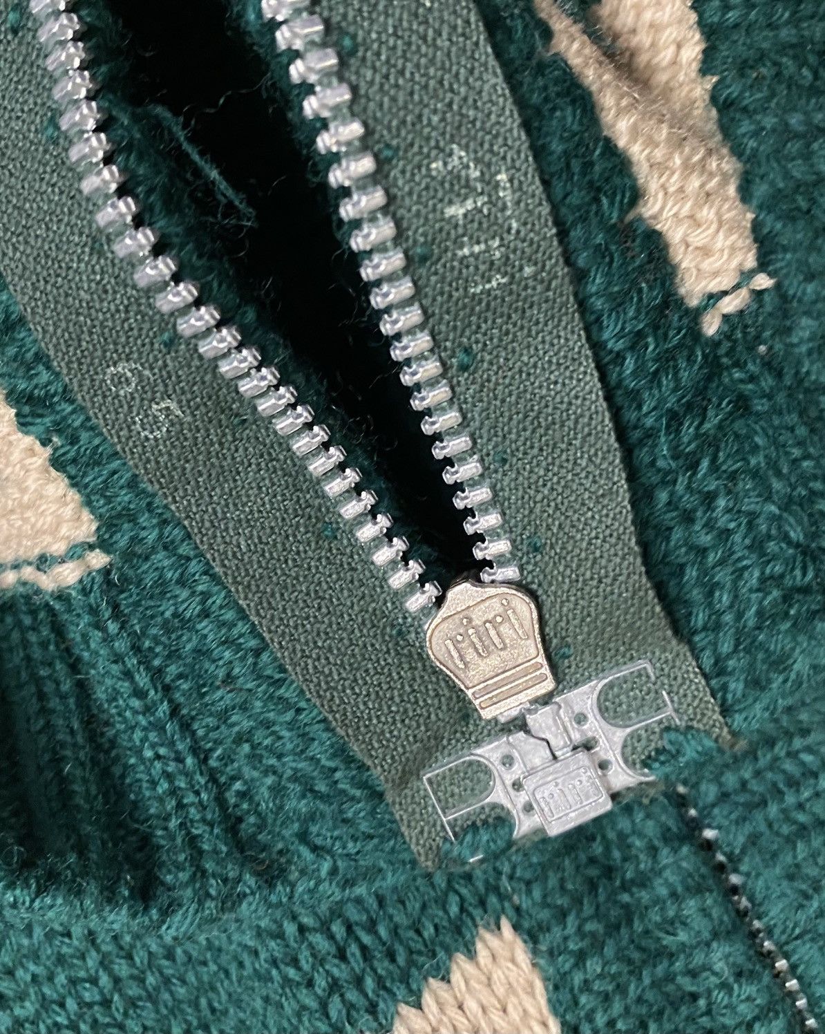 Handmade × Vintage Vintage Jacquard Handmade Knitted Cowichan Sweater Size US S / EU 44-46 / 1 - 4 Thumbnail