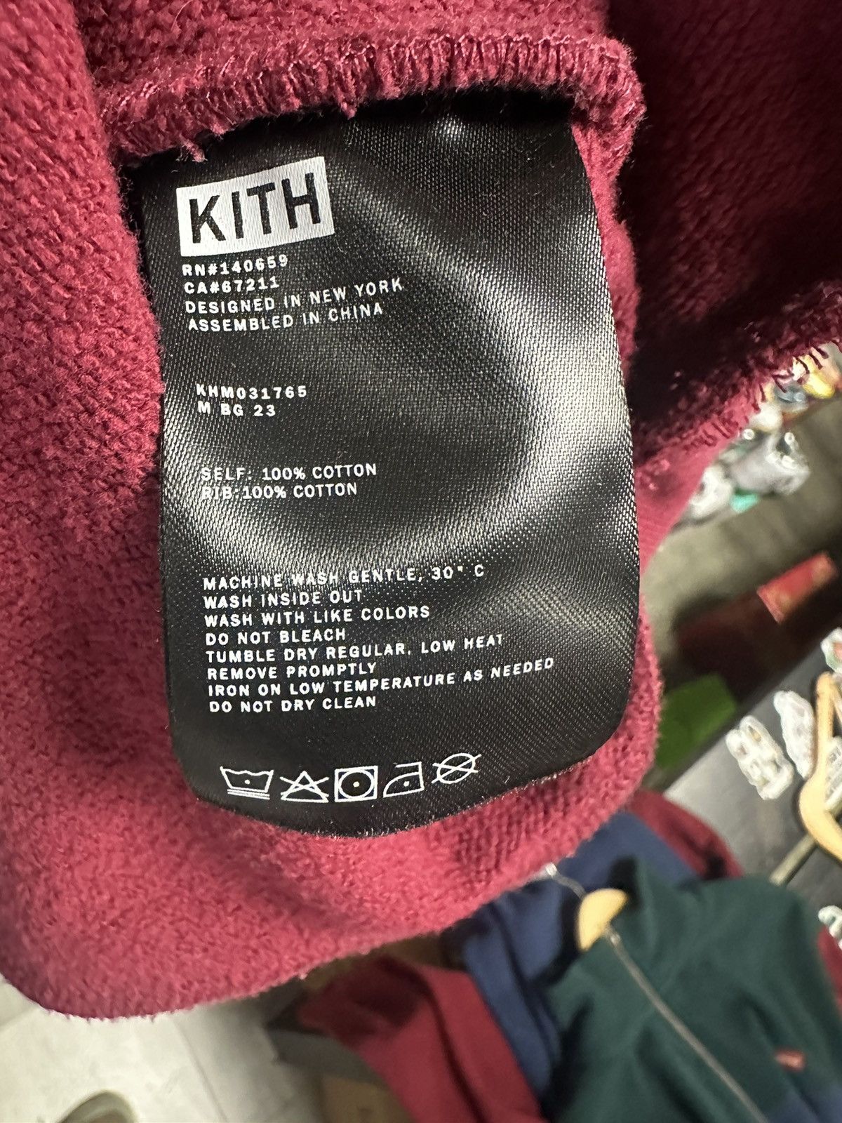 Bergdorf Goodman × Kith Kith bergdorf goodman crew neck xl pre owned Size US XL / EU 56 / 4 - 3 Thumbnail