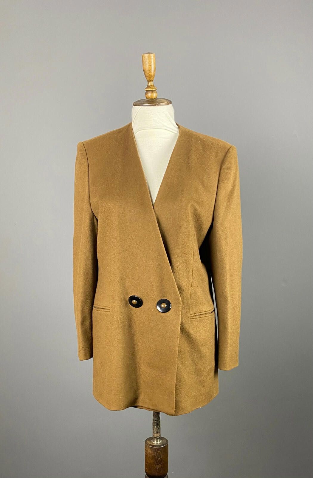 Aris Tatalovich Akris Club Brown Wool/Cashmere Sport Coat Size 40 Size M / US 6-8 / IT 42-44 - 1 Thumbnail