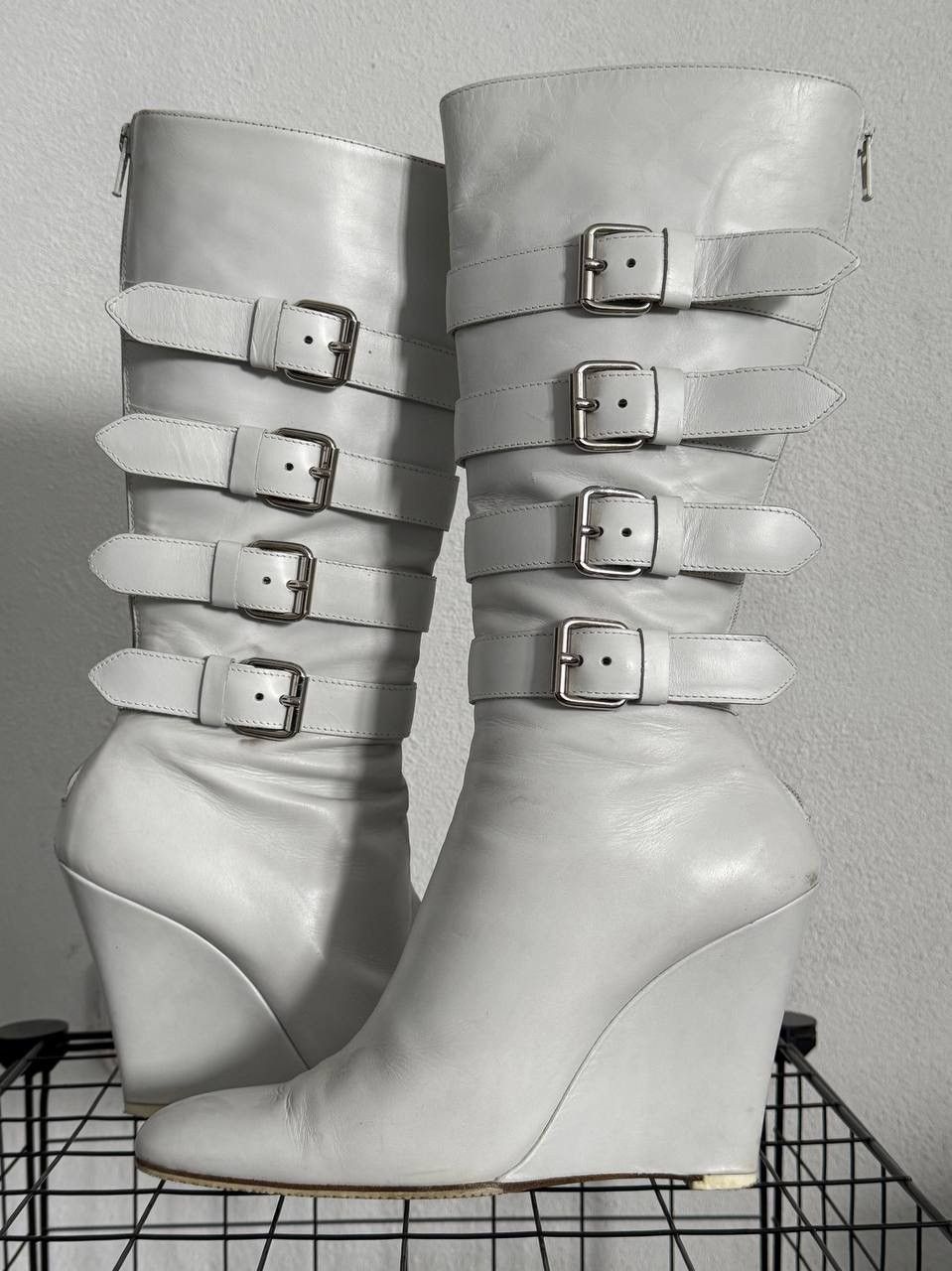 Helmut Lang 2003 Helmut Lang Avangard white leather boots / heels Size US 7.5 / IT 37.5 - 1 Thumbnail
