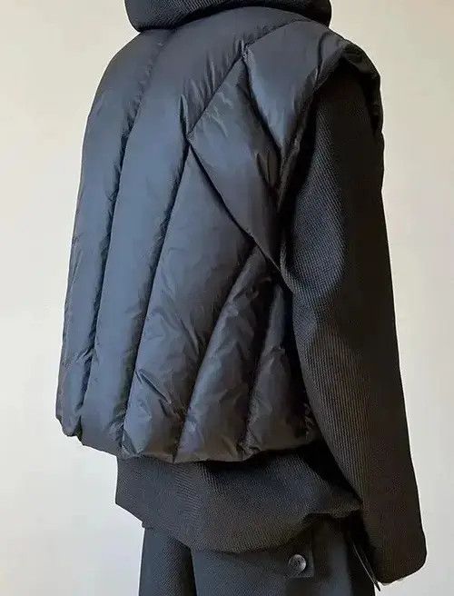 Other Avant garde asymmetrical cropped quilted puffer vest jacket Size US L / EU 52-54 / 3 - 3 Thumbnail