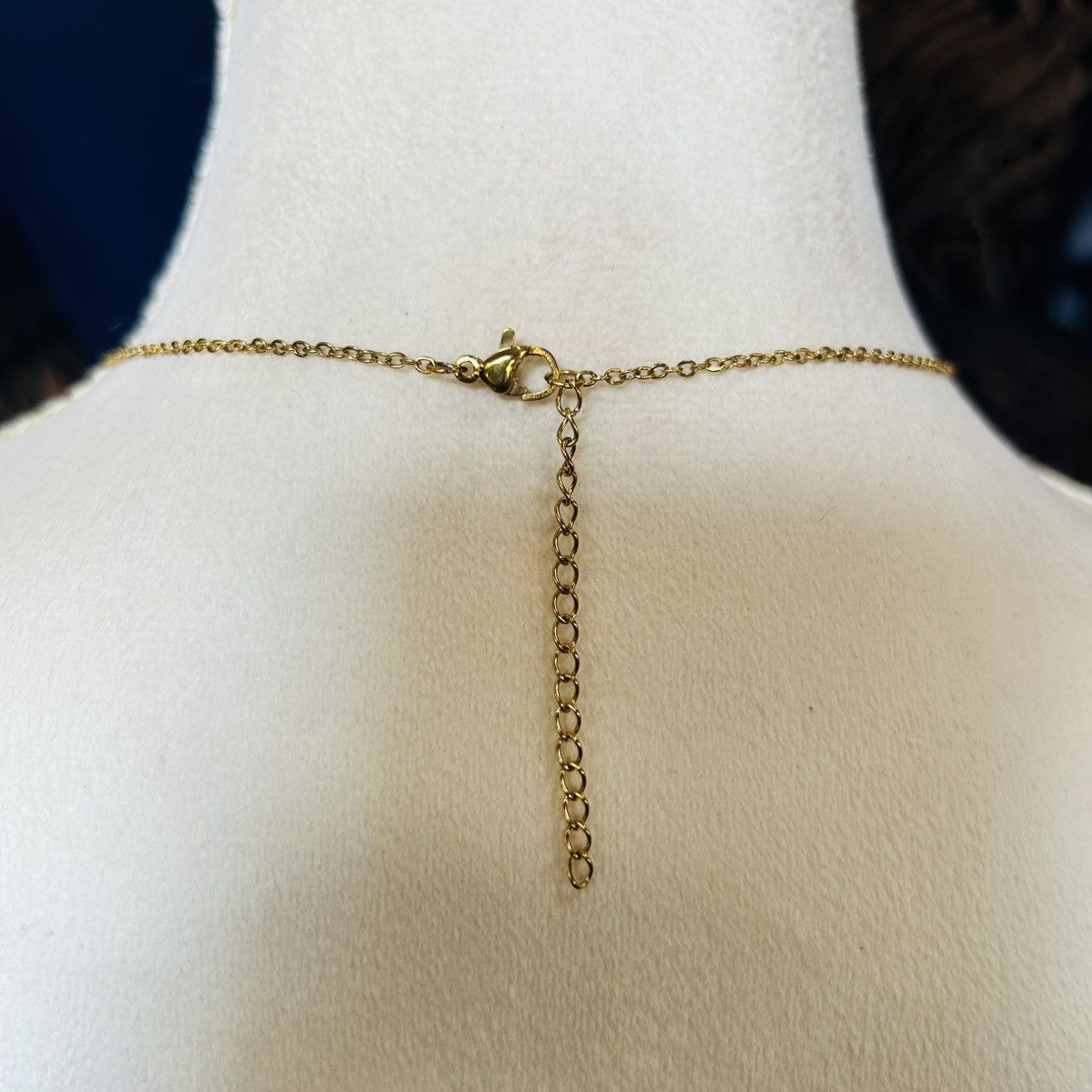 Handmade Handcrafted vintage bead crystal drop pendant necklace Size ONE SIZE - 5 Thumbnail