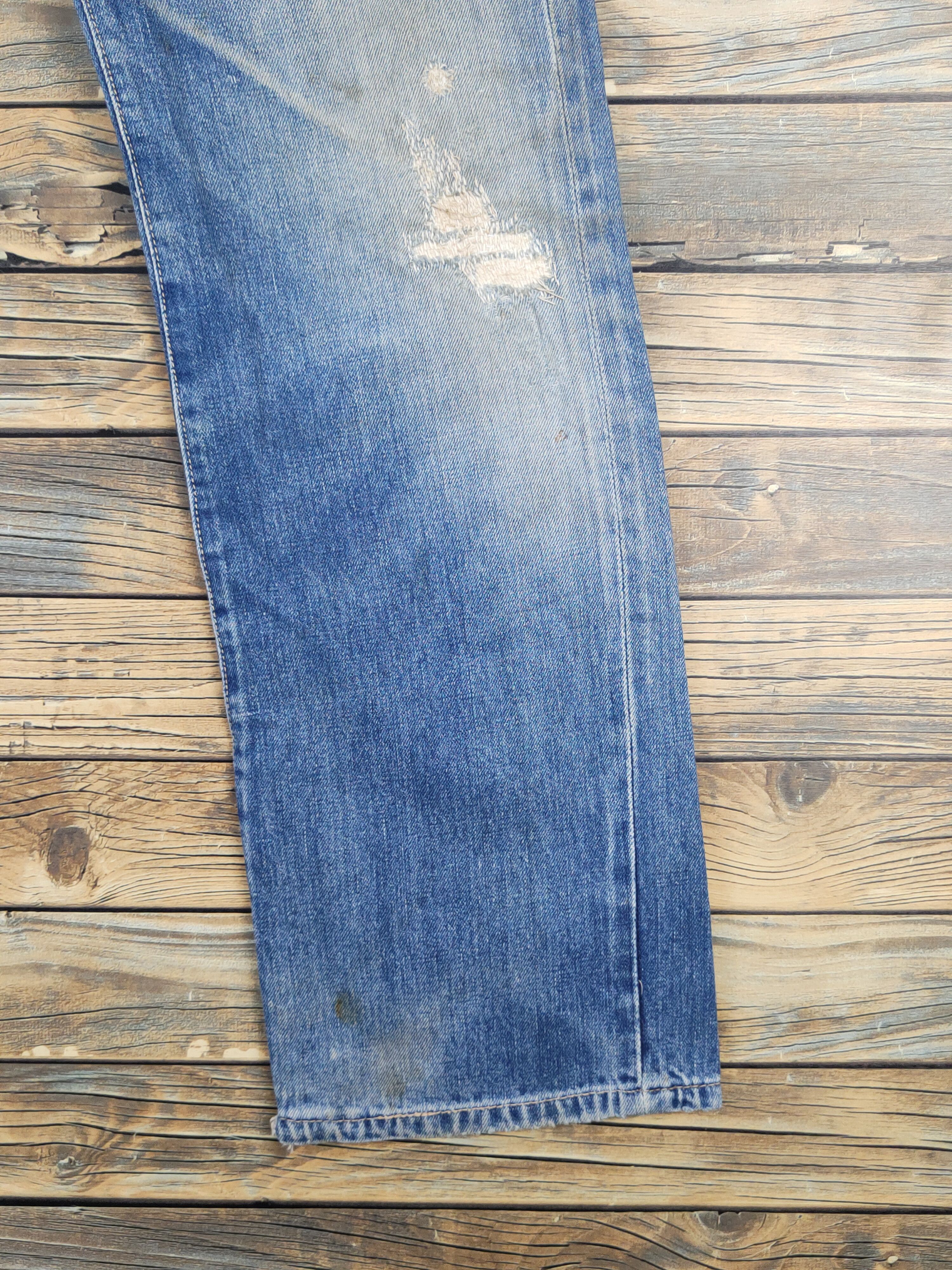 Vintage Bison vintage Blue Distressed Ripped denim Jeans #W1621 Size US 31 - 6 Thumbnail