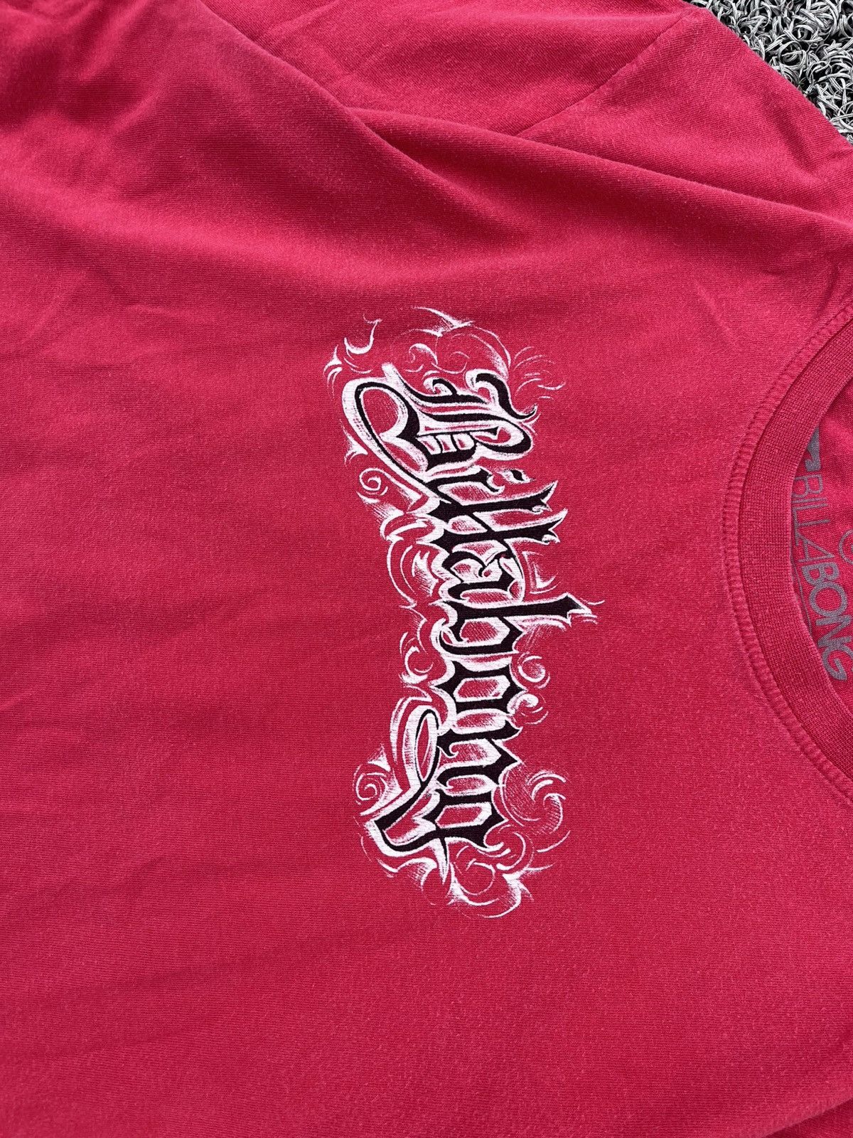 Billabong Billabong Y2K Red Tee Tribal Logo Double Sided Size US L / EU 52-54 / 3 - 5 Thumbnail