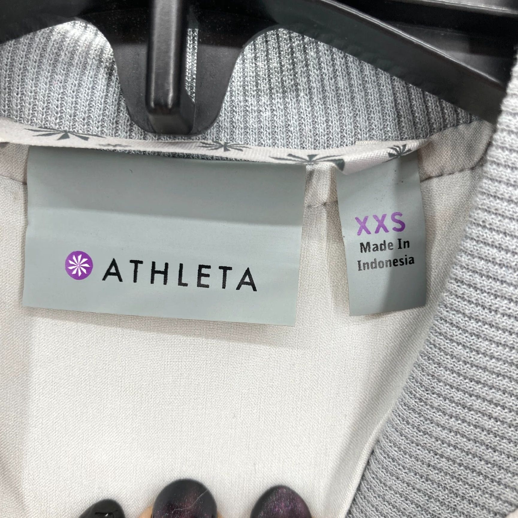 Athleta VINTAGE Athleta Quilted Bomber Jacket Women's XXS White Stretch Full Zip Athleisure Gym Size XXS / US 00 / IT 34 - 4 Thumbnail