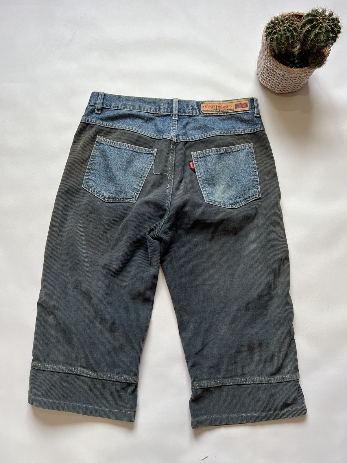 Diesel Vintage Diesel Breeches Corduroy Blue Brown Shorts Pants Size US 32 / EU 48 - 7 Thumbnail