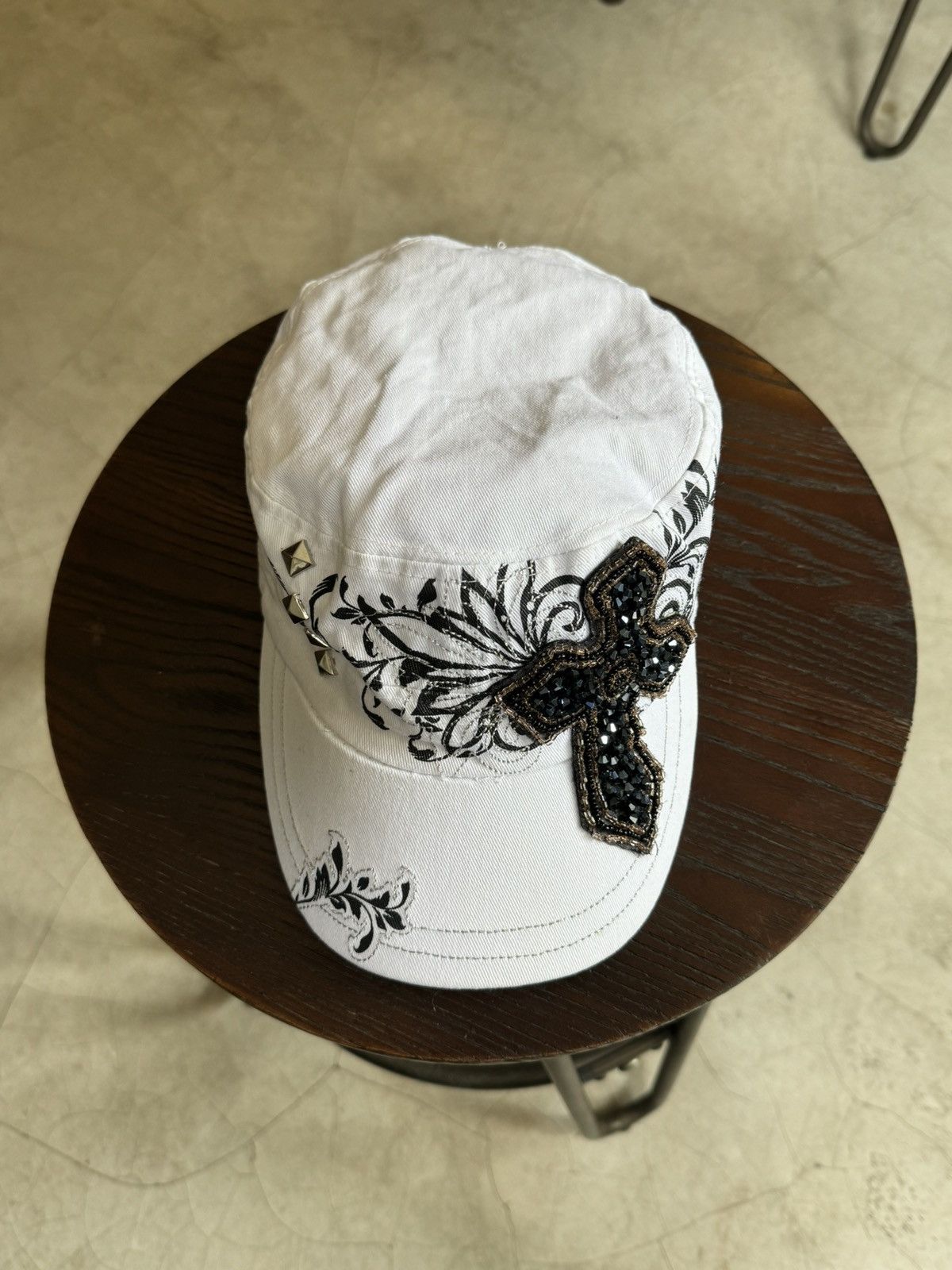 If Six Was Nine × Japanese Brand × Le Grande Bleu (L.G.B.) Cadet Crosses Studded Hat Distressed Size ONE SIZE - 3 Thumbnail