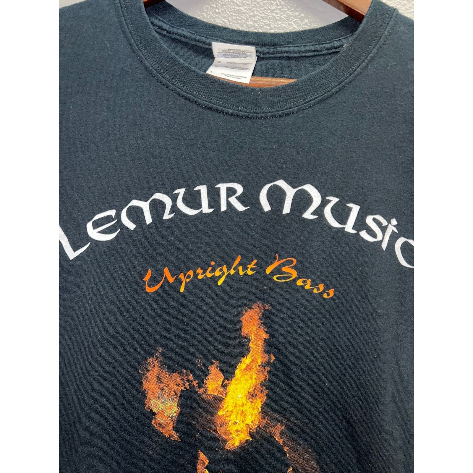 Gildan Vintage Lemur Music Shirt Upright Bass Black Graphic Tee L Size US L / EU 52-54 / 3 - 3 Thumbnail