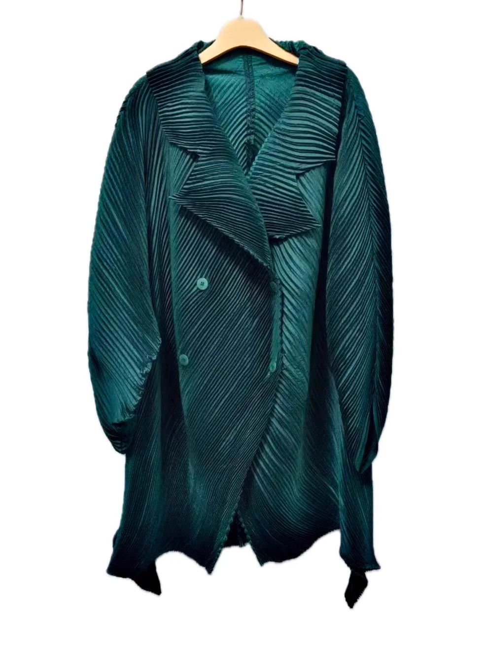 Issey Miyake ISSEY MIYAKE Metallic Curved Pleated Coat K20 Size US M / EU 48-50 / 2 - 1 Thumbnail