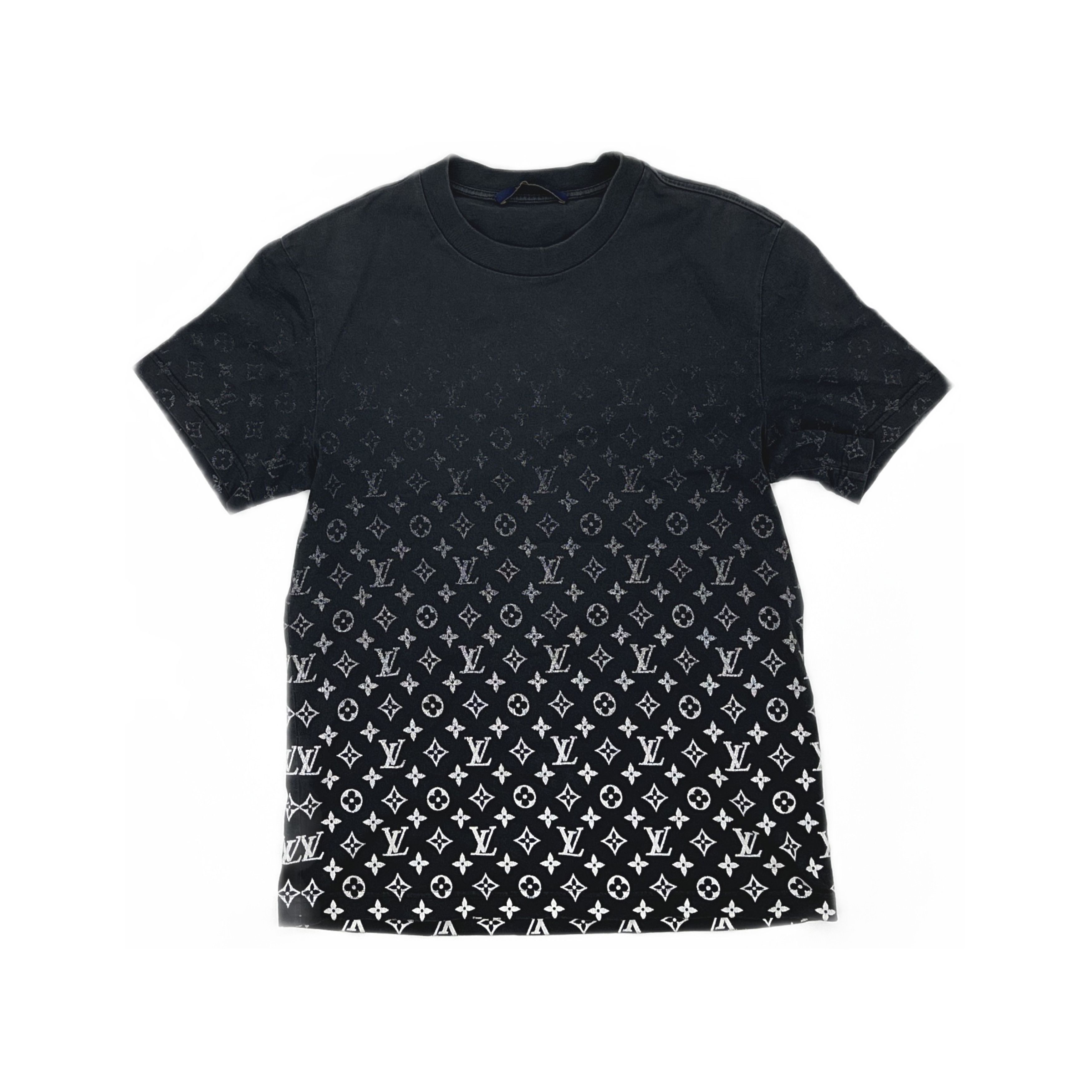 Louis Vuitton Louis Vuitton Monogram Gradient T-Shirt Size XS Size US XS / EU 42 / 0 - 1 Thumbnail