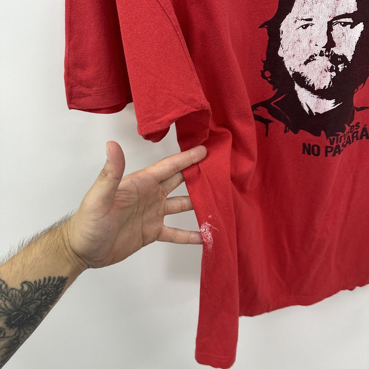 Microsoft Vintage 00s Kaspersky Viruses no pasaran Che Guevara y2k tee Size US L / EU 52-54 / 3 - 6 Thumbnail