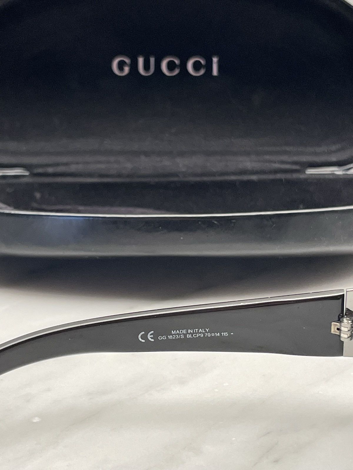 Gucci Gucci gg1823 🔥 gothic sunglasses mask monogram arms Size ONE SIZE - 6 Thumbnail