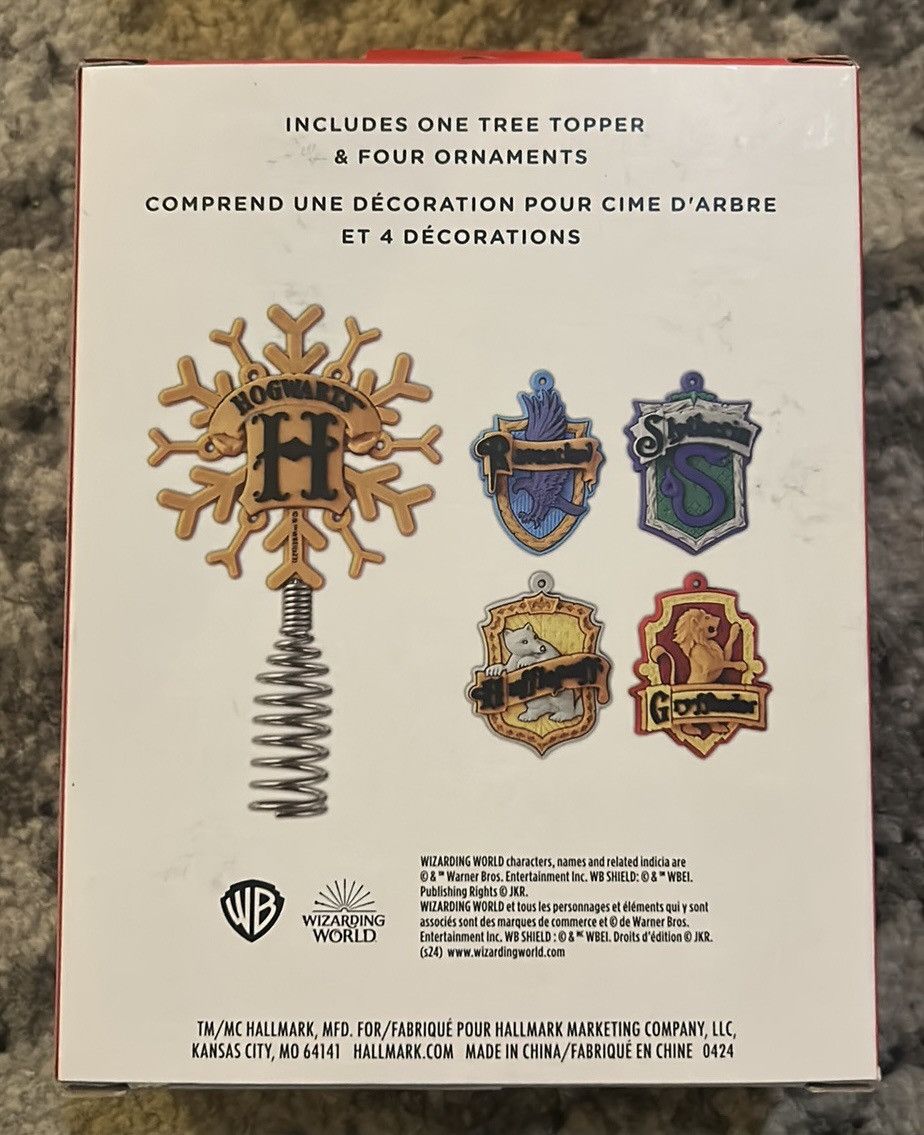 Other Hallmark Harry Potter Hogwarts 5" Miniature Tree Topper Size ONE SIZE - 4 Thumbnail