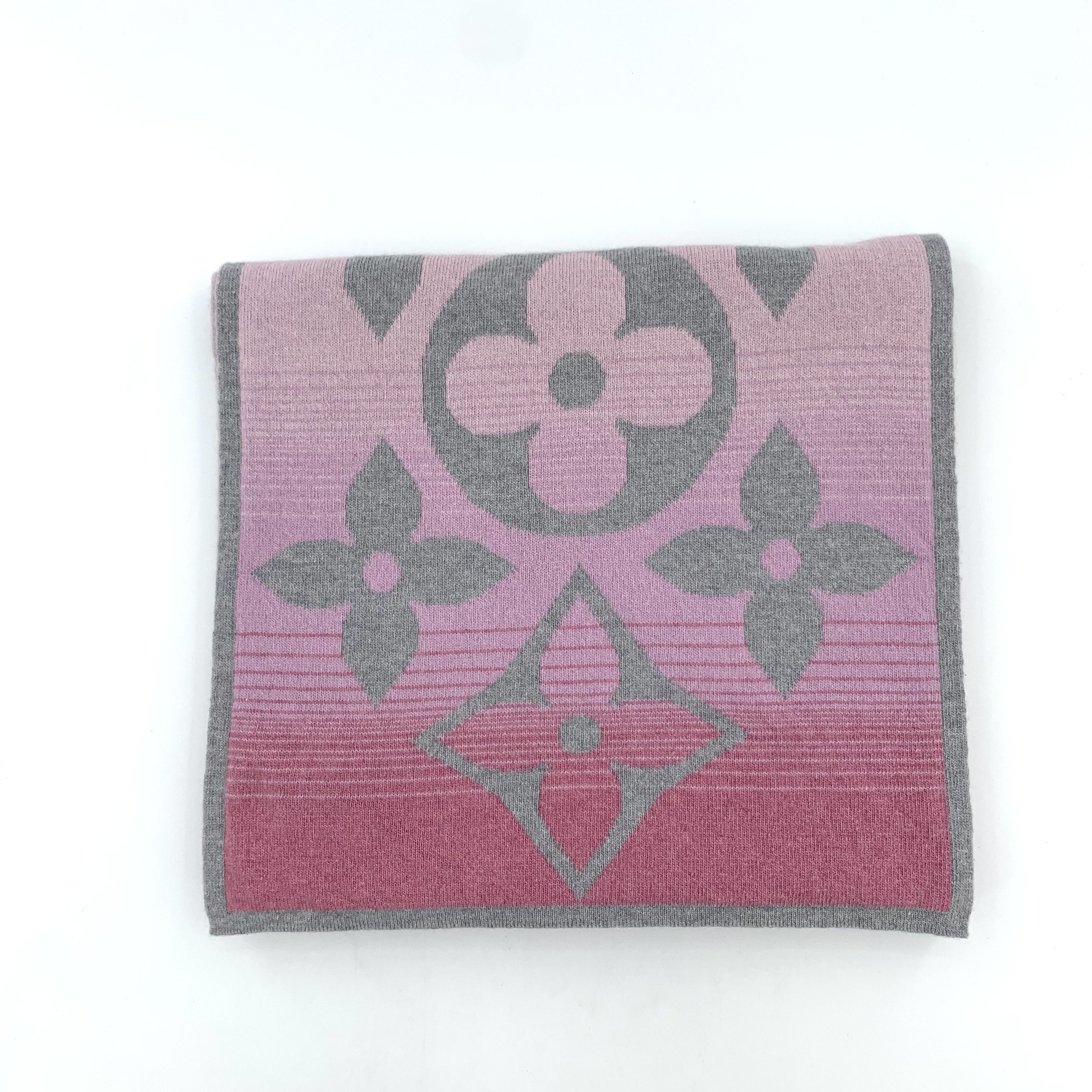 Louis Vuitton Louis Vuitton Gradient Wool-Cashmere Scarf Pink (35×200 cm) Size ONE SIZE - 4 Thumbnail