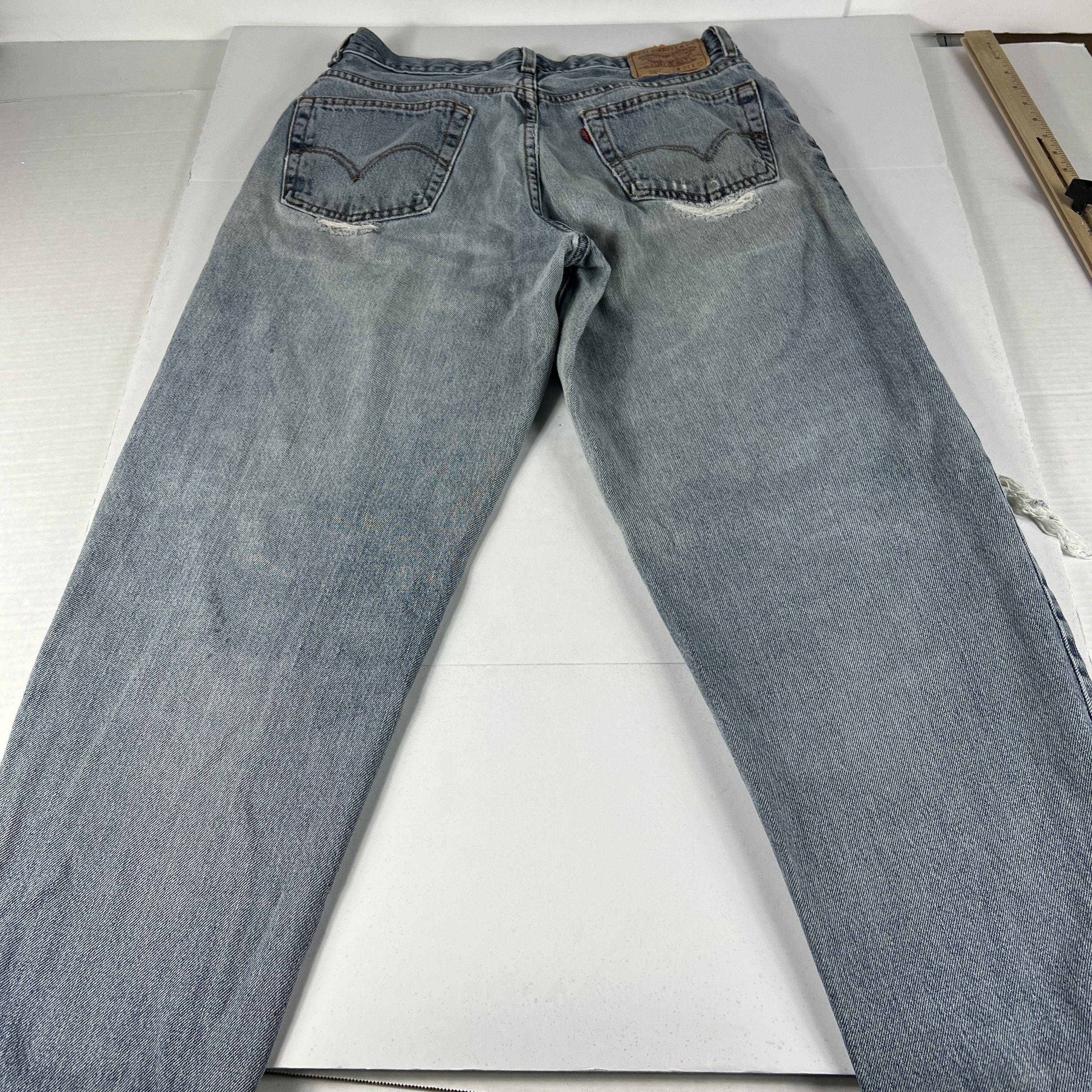Levi's × Vintage Y2K Levi's Jeans 560 Loose Taper Blue Grunge Denim Size US 33 - 15 Thumbnail