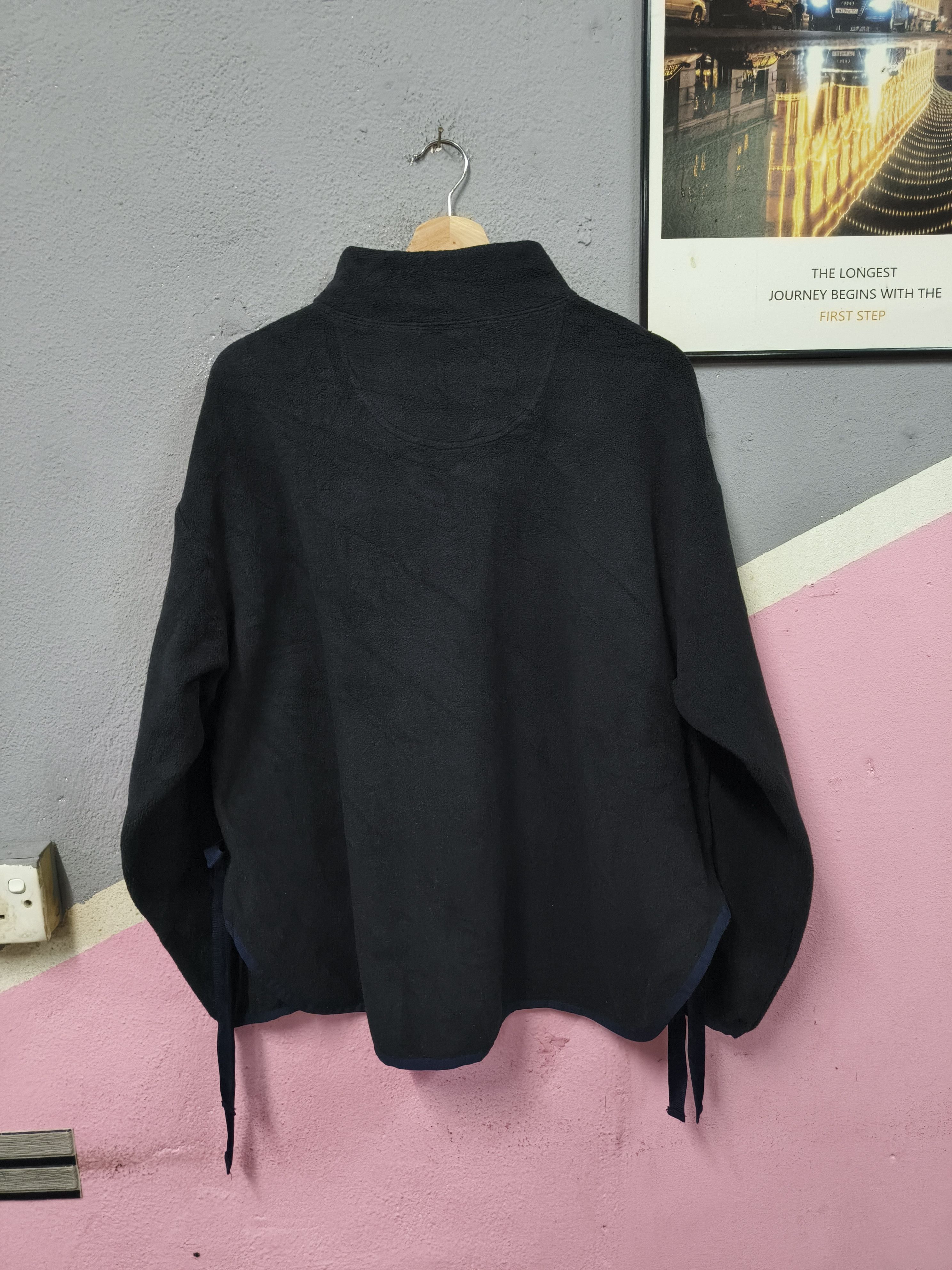 Uniqlo × White Mountaineering UNIQLO X WHITE MOUNTAINEERING BLACK OVERSIZED SWEATER Size L / US 10 / IT 46 - 4 Thumbnail