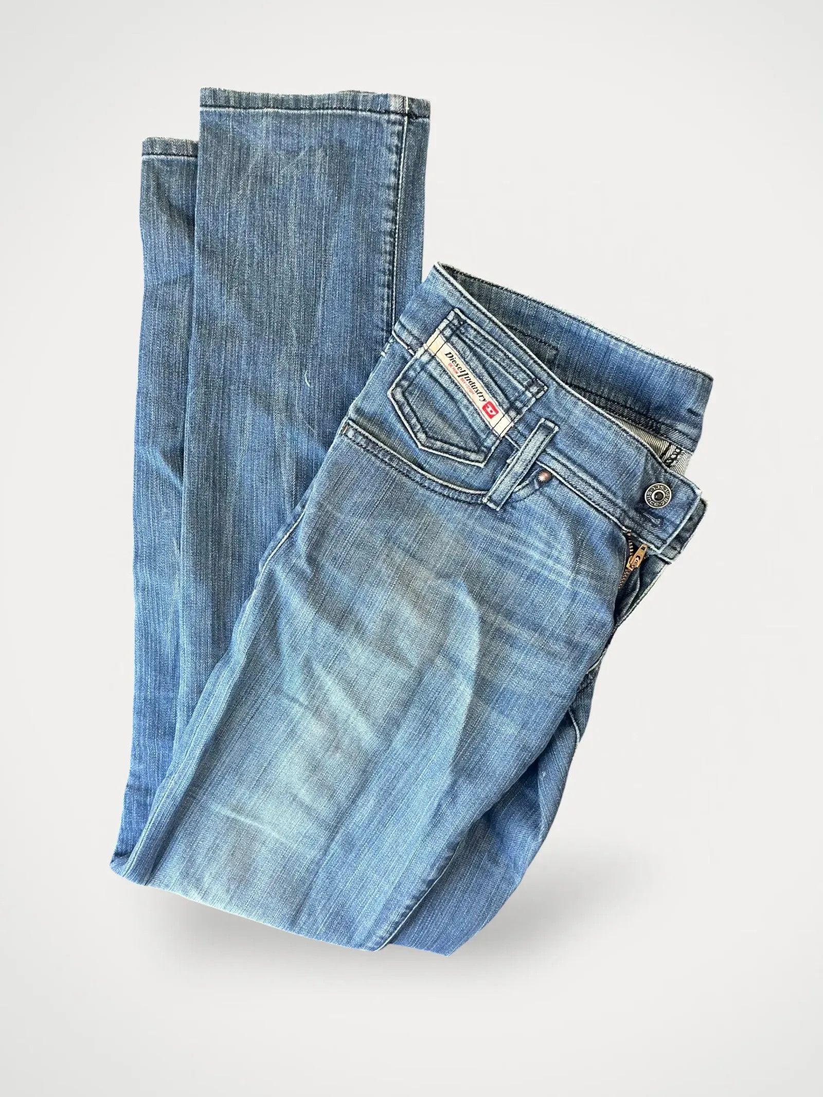 Diesel Diesel Jeans Size 28" / US 6 / IT 42 - 1 Thumbnail