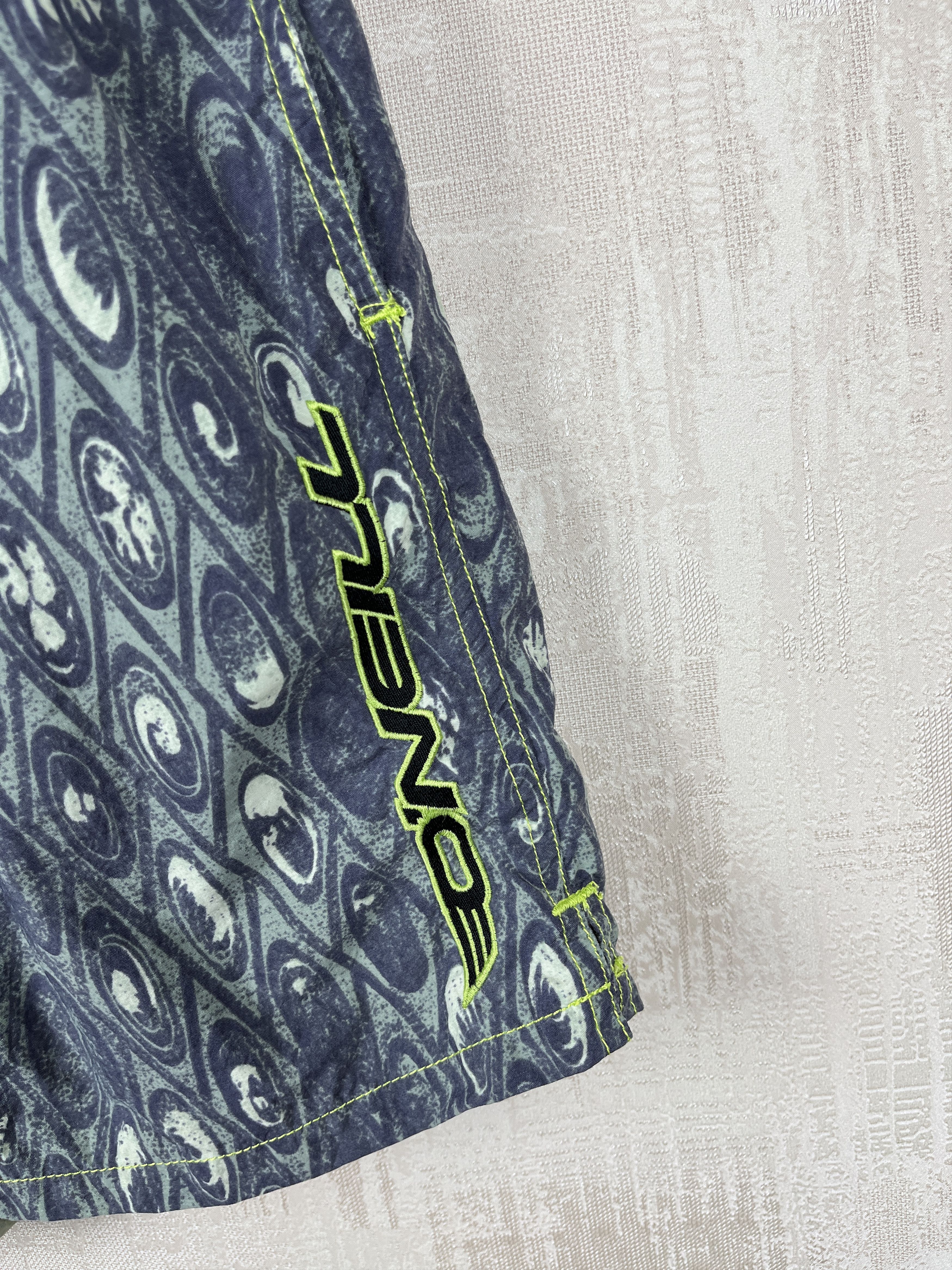 O'Neill 90's O'Neill Abstract Vintage Nylon Shorts Size XL Size US 36 / EU 52 - 5 Thumbnail