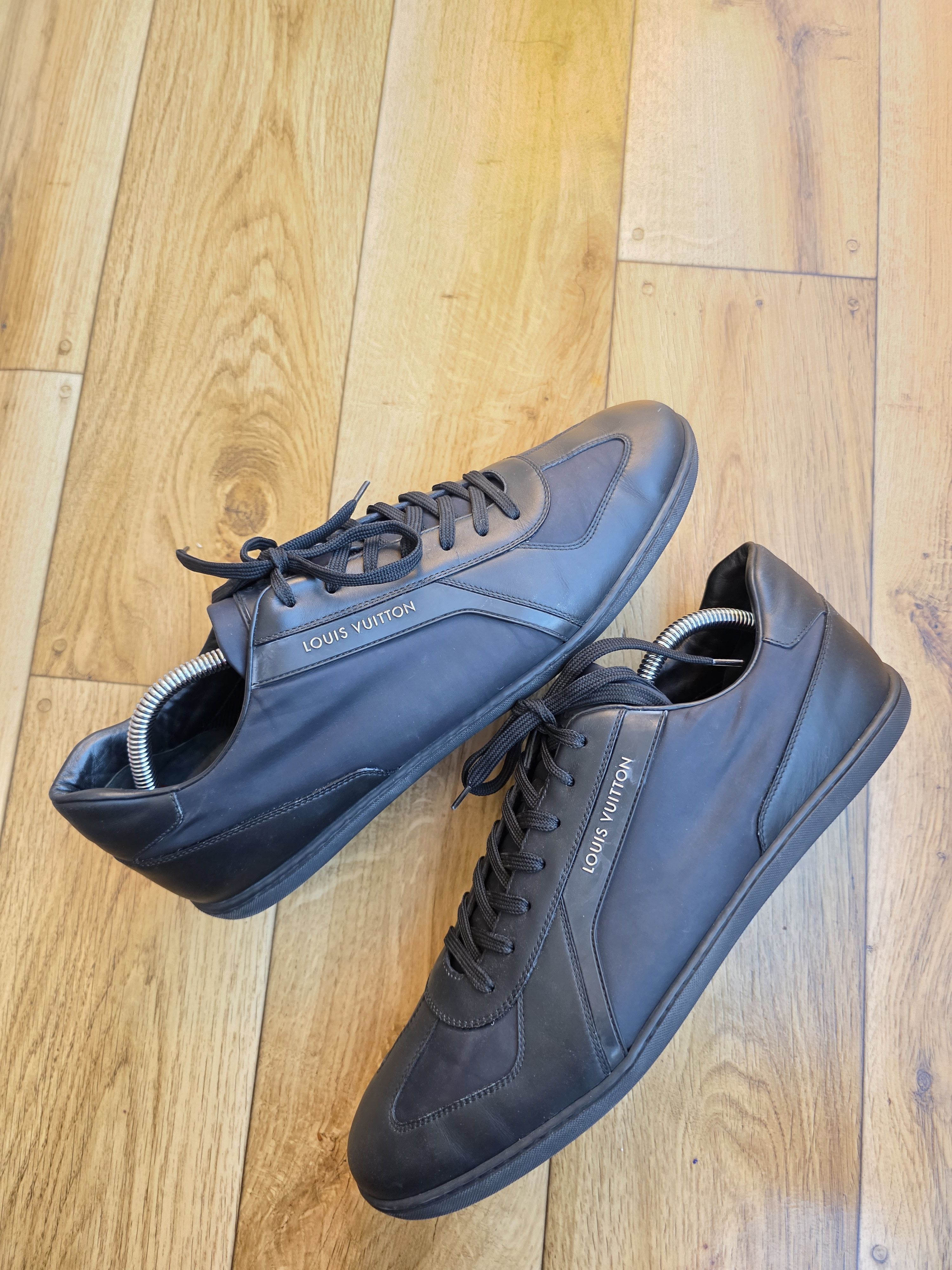 Louis Vuitton LOUIS VUITTON SNEAKERS Size US 11.5 / EU 44-45 - 10 Thumbnail